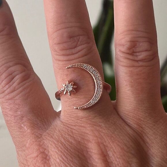The On trend Moon & Stars Sterling Silver adjustable ring 18k rose gold plated - Picture 2 of 4